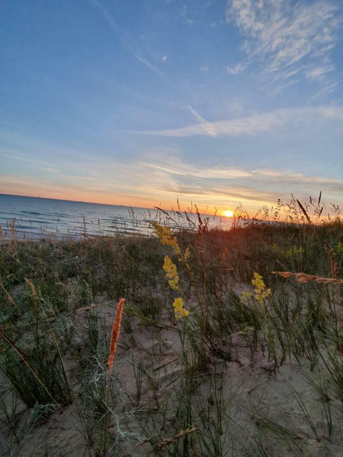 Villa Leonardo Ventspils Dış mekan fotoğraf